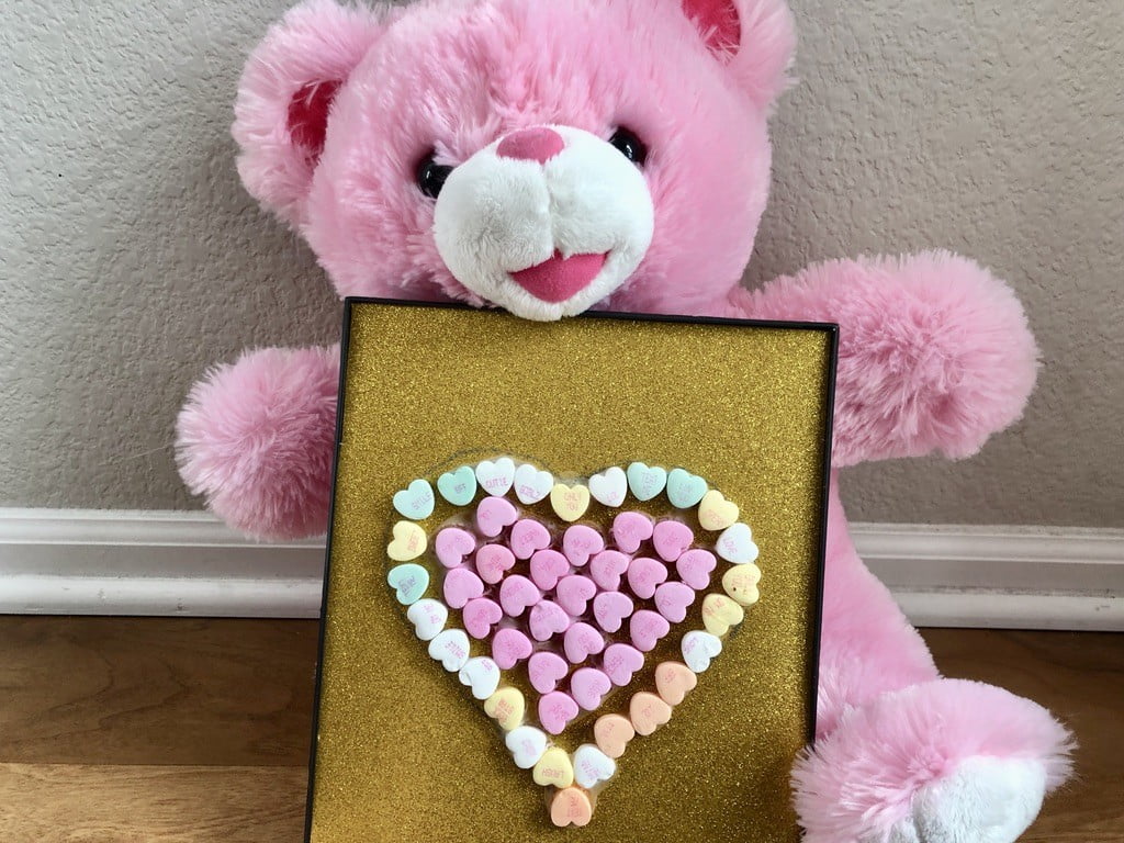 Valentine Bear holding Conversation heart craft