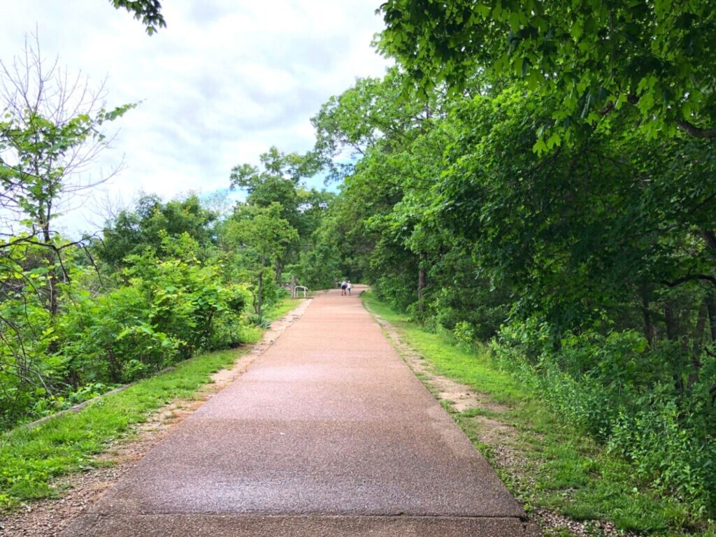 paved trail in Ha Ha Tonka State Park