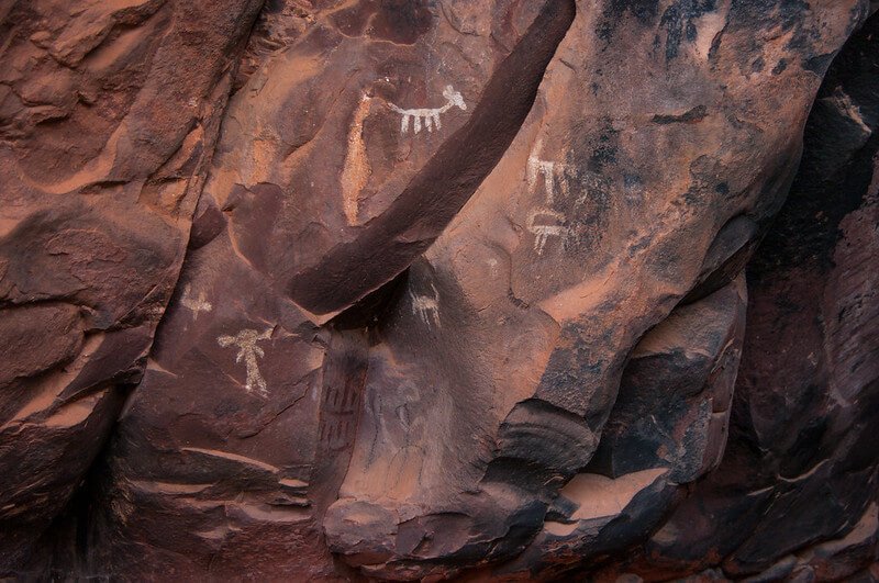 Things to do in Sedona with kids pictographs Palatki Ruins