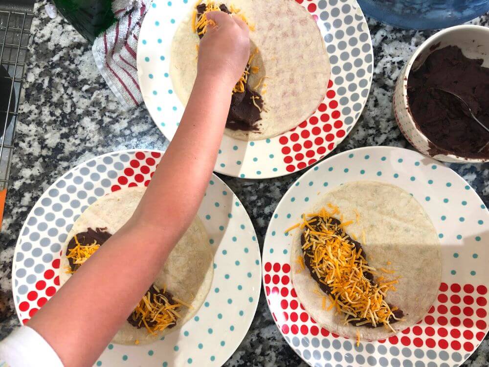 Bean burritos what to cook in Costa Rica
