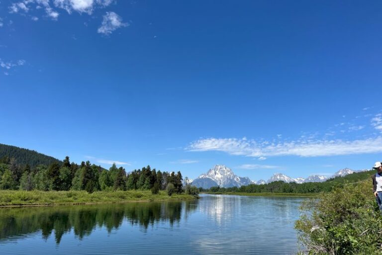 Oxbow Bend at Grand Teton National Park. This point of view overlooks the Snake River, leading out to the teton range beyond